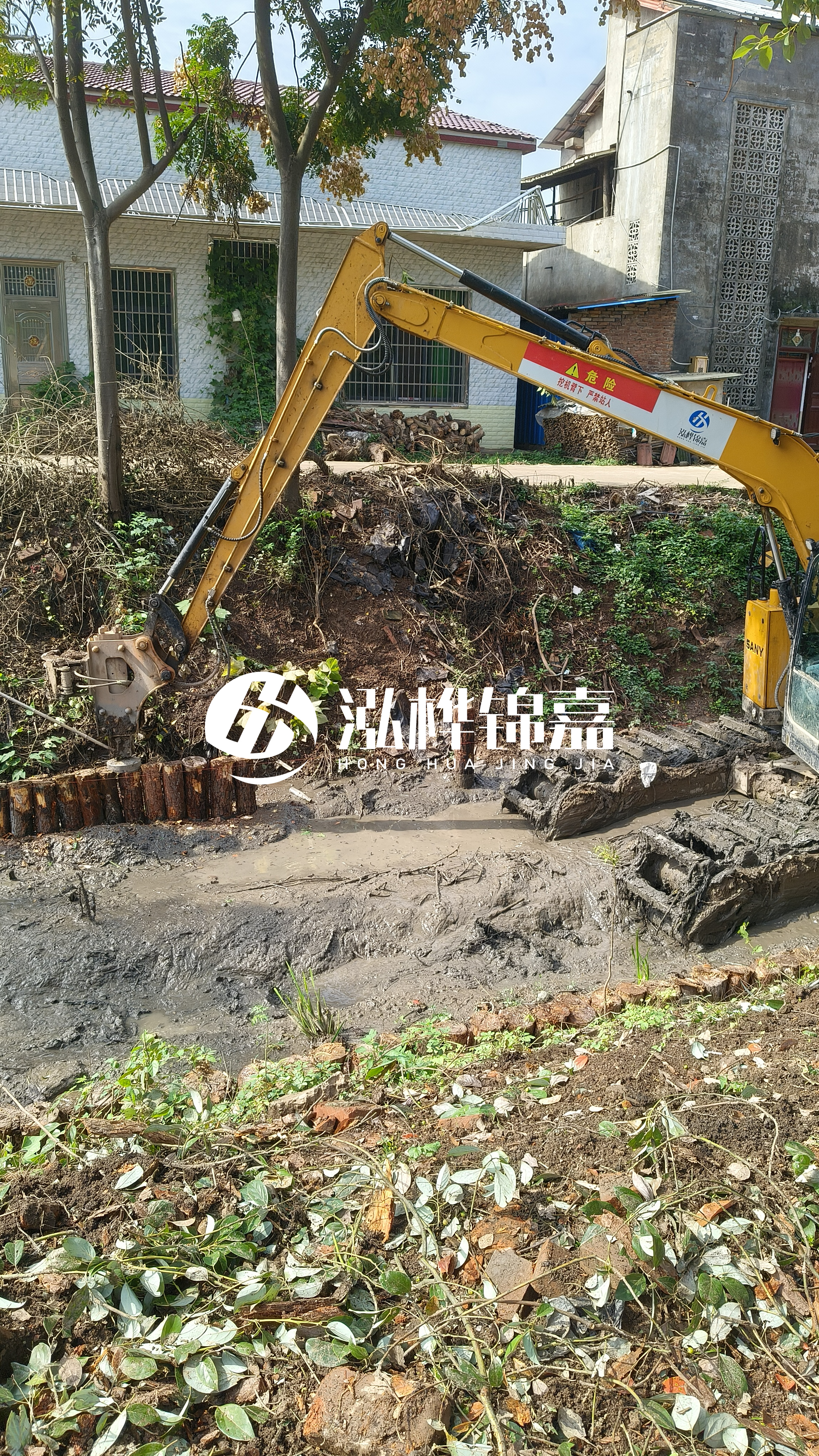 亳州河道清淤專業(yè)施工-河流清理淤泥如何與河岸修復(fù)同步進行？