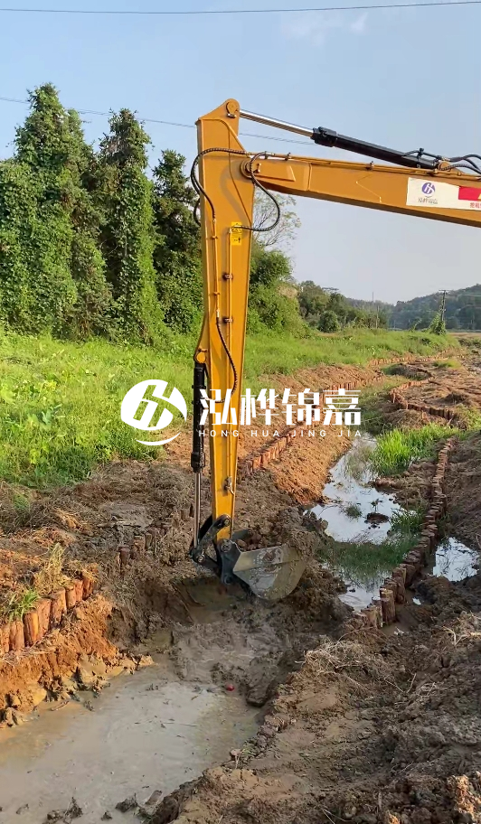 淄博河道清淤專業(yè)施工-打完木樁后清淤如何防止木樁損壞？