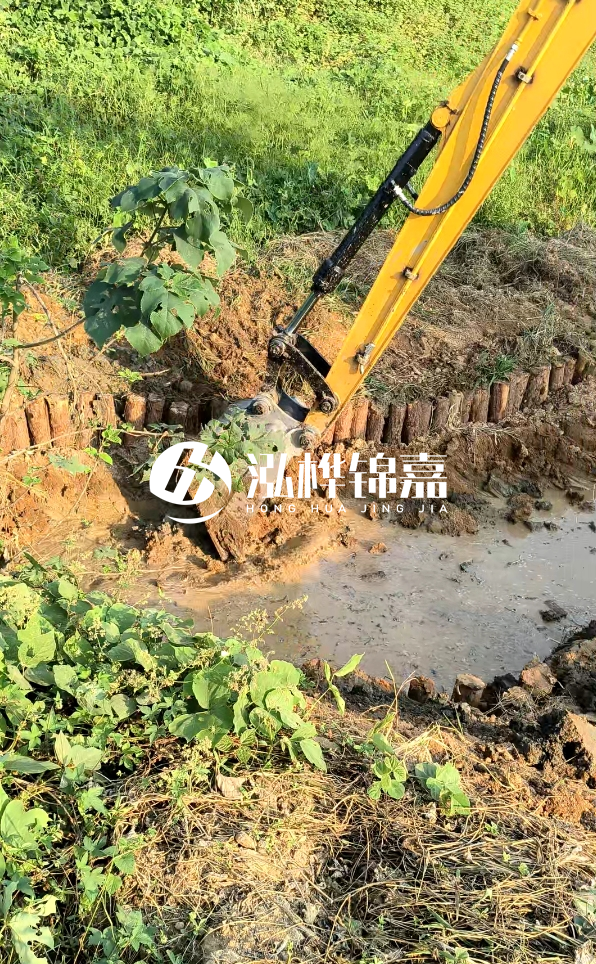 德州河道清淤專業(yè)施工-打完松木樁后為何需要立即清理淤泥？