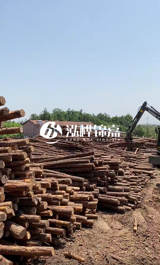 商丘挖機(jī)打木樁專業(yè)施工-松木樁打樁木價(jià)格哪家供應(yīng)商更實(shí)惠？