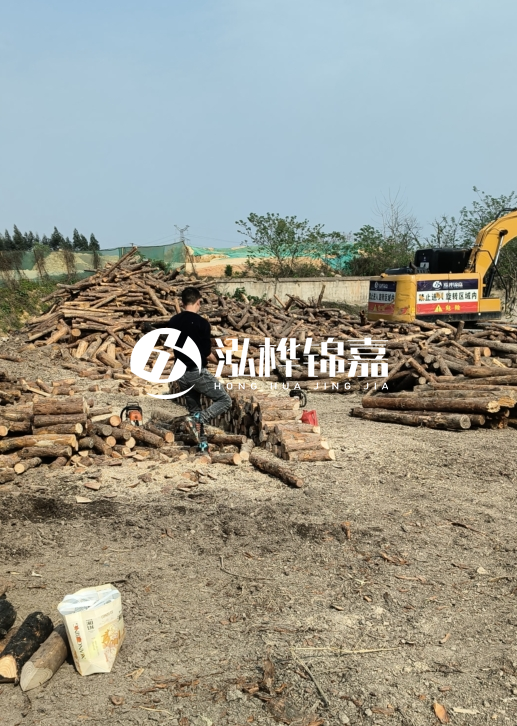 松木樁現(xiàn)貨供應的廠家有哪些？泓樺錦嘉可以送山西嗎？