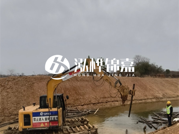 為什么要進行河道護坡？堤壩加固木樁的作用？