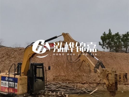 4 米防汛木樁多少根可以送貨上門？3 米松木樁 11-13 公分價格是多少？