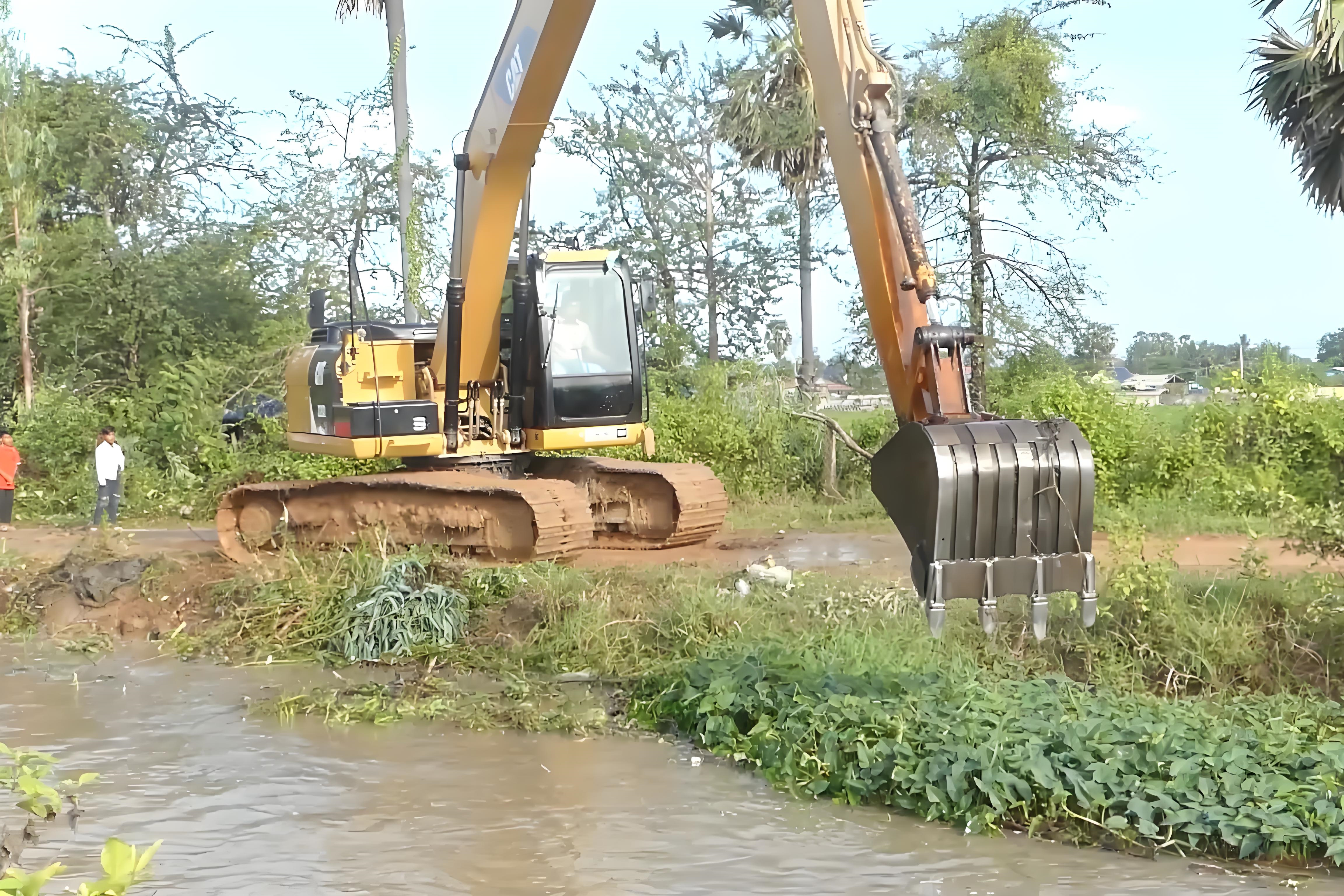 甘肅水挖清淤團隊泓樺錦嘉-挖泥船清淤多少錢一方？